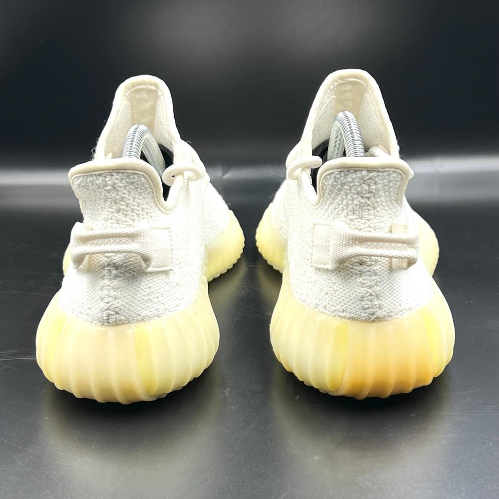 Yeezy Boost 350 V2 'Cream White / Triple White'(2017) - Picture 6 of 10